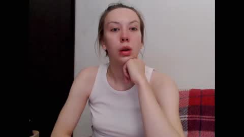 Snapshot of scarlettford chatting on October 19, 5:13 pm Scarlett online show from October 19, 5:13 pm