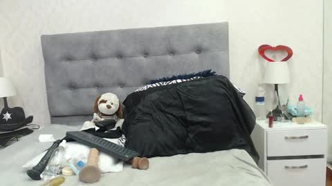 Snapshot of scarlettgreen_ chatting on November 26, 11:44 am Scartt online show from November 26, 11:44 am