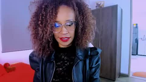 Snapshot of scarlettmalbec chatting on June 11, 9:02 pm Scarlett online show from June 11, 9:02 pm