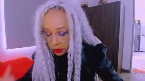 Snapshot of scarlettmalbec chatting on July 11, 8:55 pm Scarlett online show from July 11, 8:55 pm
