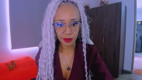 Snapshot of scarlettmalbec chatting on August 5, 9:17 pm Scarlett online show from August 5, 9:17 pm