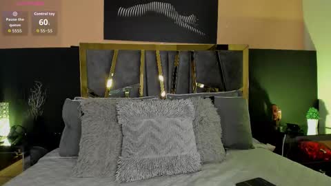 scarlettorres online show from February 9, 6:45 pm