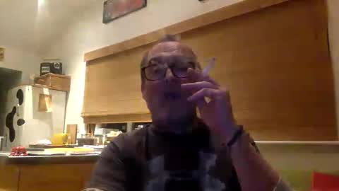 scbiggersballs online show from October 5, 9:24 pm