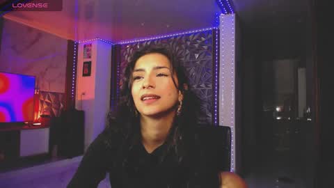 Isabel online show from May 27, 9:12 pm