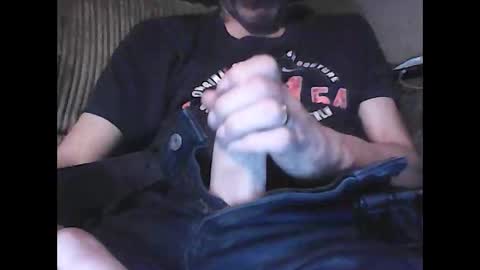 Snapshot of scots_repeater chatting on January 13, 12:05 am scots_repeater online show from January 13, 12:05 am