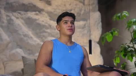 Andrew Flintt online show from April 5, 11:02 pm