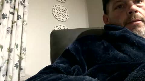 scottj603603 online show from November 3, 8:37 am