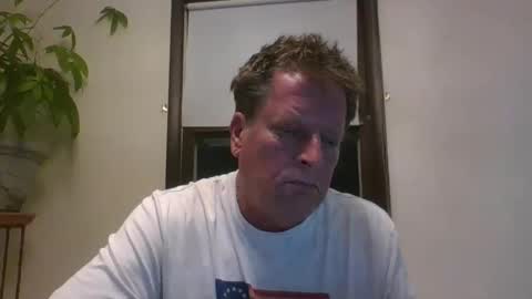 scottpbi52 online show from December 30, 11:17 pm