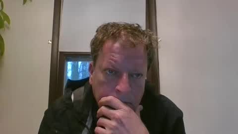 scottpbi52 online show from December 31, 3:31 pm