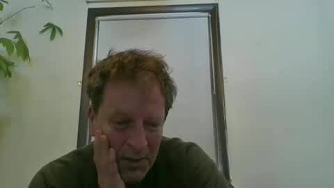 scottpbi52 online show from January 20, 7:04 pm