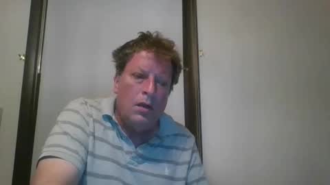 scottpbi52 online show from May 18, 1:02 am