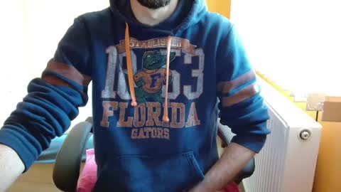 scotty_98 online show from March 12, 12:26 pm