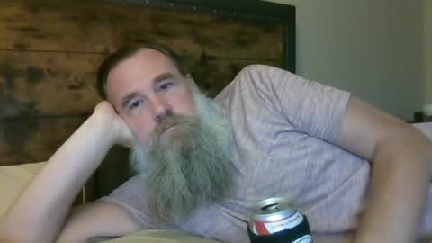 Snapshot of scottybobbit chatting on June 14, 11:18 pm Scott online show from June 14, 11:18 pm