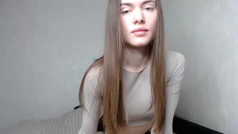 scratc_h online show from April 18, 7:07 pm