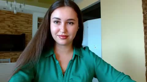 Elizabeth  online show from July 24, 8:01 am