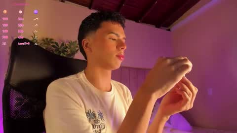 Snapshot of seab_trooy chatting on January 19, 1:09 am SEAN online show from January 19, 1:09 am