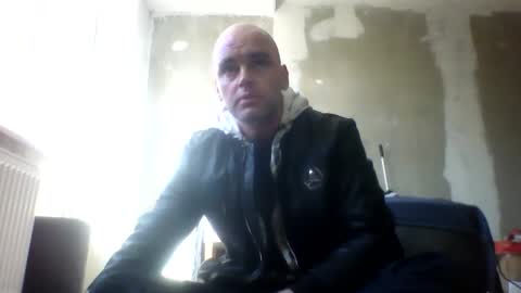 Sean online show from April 5, 10:23 am