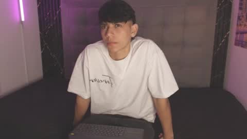 sebas_pretty7 online show from July 3, 12:33 pm