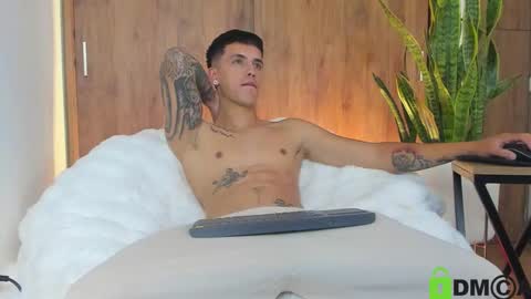 sebastian online show from February 20, 1:35 am