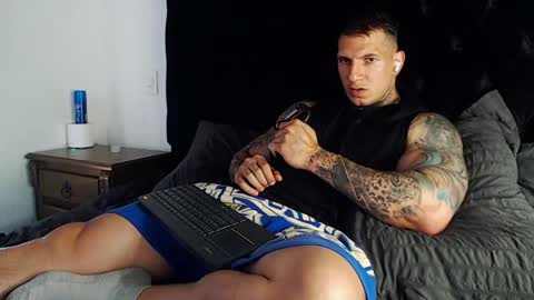 Sebastian online show from April 13, 7:19 pm