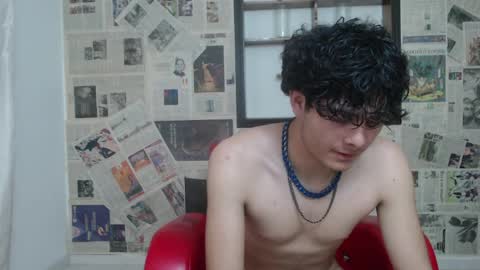 sebastian_rougue online show from April 15, 9:59 pm