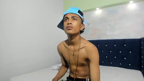 sebastian_torress online show from July 9, 7:29 pm