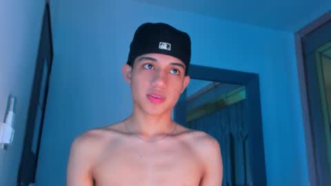 Sebastian online show from December 14, 9:08 pm