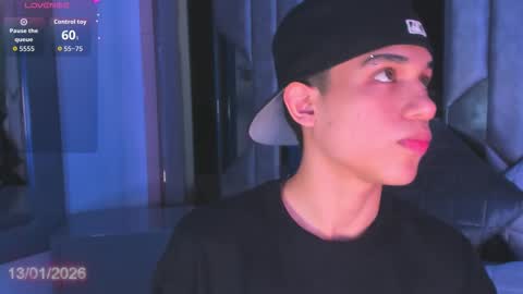 Sebastian online show from January 13, 9:09 pm