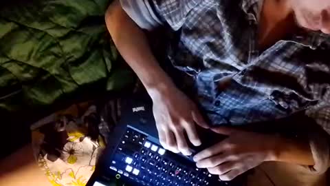 hiroshi satanaka online show from April 14, 9:32 pm