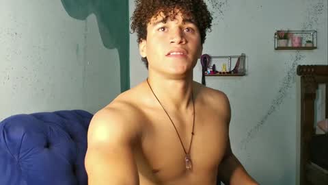 Snapshot of second_kai chatting on February 8, 5:08 am kai online show from February 8, 5:08 am