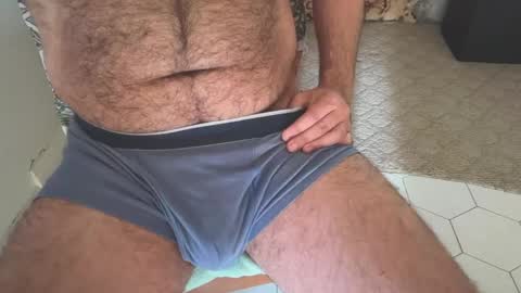 secret_neighbor_ online show from April 19, 12:26 pm