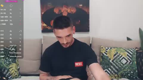 Snapshot of secret_sir chatting on July 17, 11:31 pm Dean Carter online show from July 17, 11:31 pm