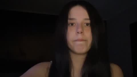secret_vanilla_ online show from May 25, 9:43 pm