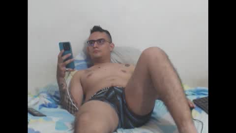 secretaryts online show from June 2, 1:40 am