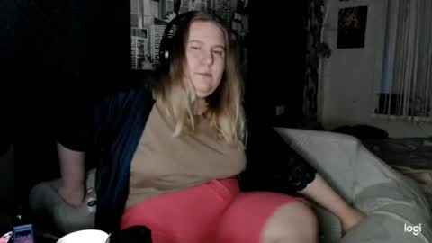 SecretGodnes online show from January 6, 1:37 pm