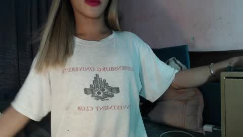 seductive_levie69 online show from March 25, 11:05 am