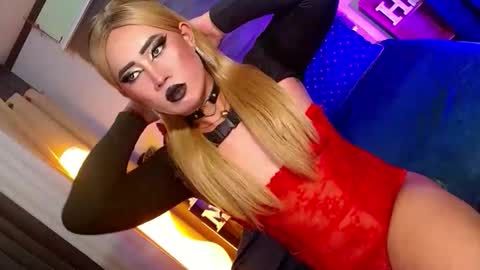 SCARLETTE  online show from April 14, 5:41 pm