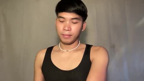 Snapshot of seductive_william chatting on February 5, 9:14 am William online show from February 5, 9:14 am