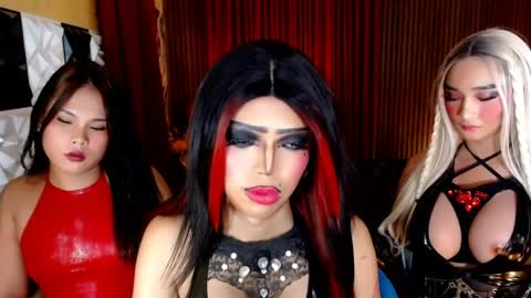 seductiveakirats online show from May 9, 9:25 am