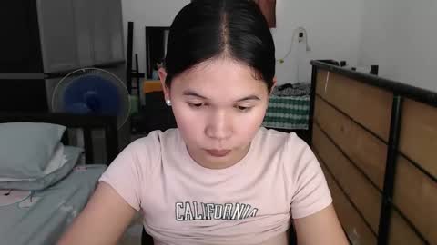 MEG online show from April 12, 6:07 am