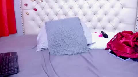 selena_beautyy online show from March 20, 8:14 pm