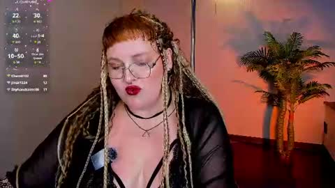 Snapshot of selena_bolman chatting on July 20, 9:12 am selena_bolman online show from July 20, 9:12 am