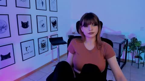 Selena ntmy online show from March 5, 7:49 pm