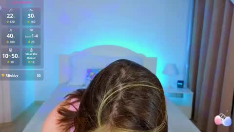 Snapshot of selenamills chatting on January 13, 2:28 am selenamills online show from January 13, 2:28 am