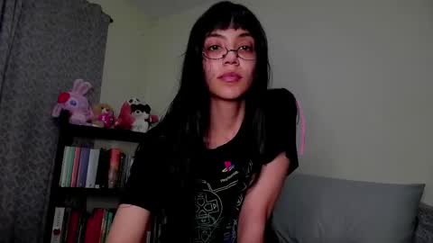 Snapshot of selene_hebe chatting on April 29, 9:10 pm selene_hebe online show from April 29, 9:10 pm