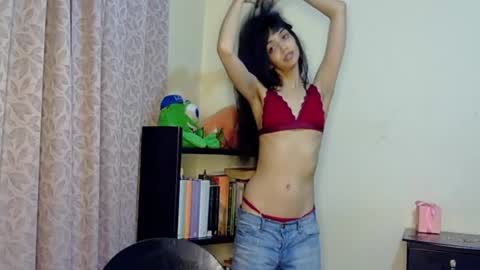 selene_hebe online show from June 28, 3:40 pm