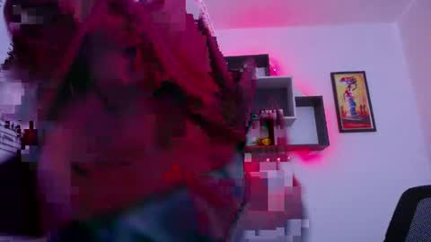 selene_s3xy online show from April 24, 5:37 pm