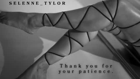 Snapshot of selene_tylor_ chatting on August 2, 7:34 pm Selene online show from August 2, 7:34 pm