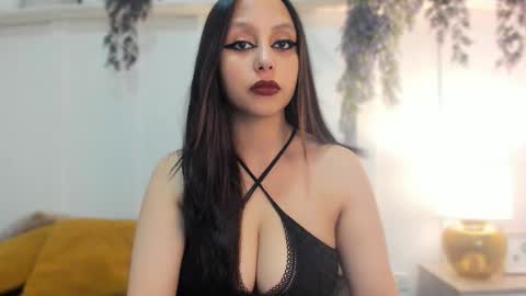 Selene  online show from December 18, 3:12 am