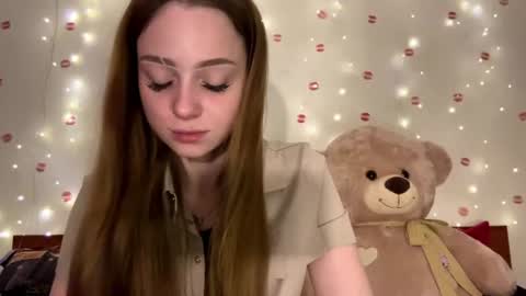 Snapshot of selenegupta chatting on June 11, 1:20 pm Kylie online show from June 11, 1:20 pm